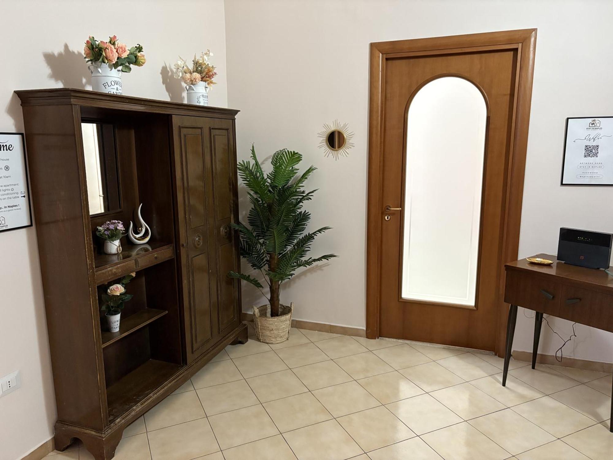 Appartamento In - Lovely Near The Airport Napoli